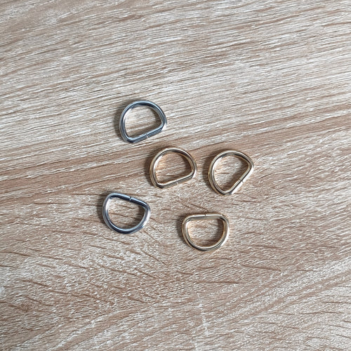 Anneaux en D couleur or ou argent 20mm