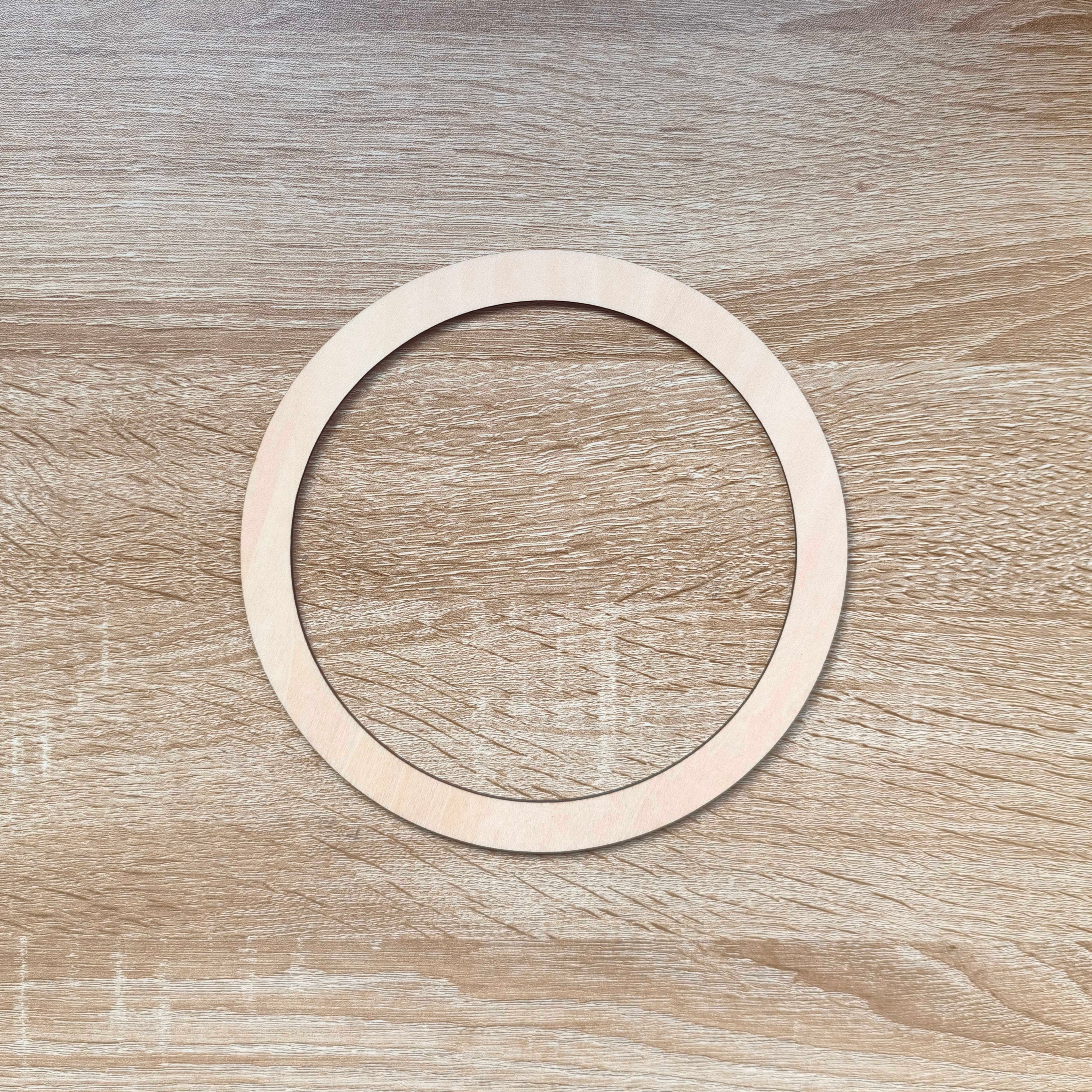 Anneau en bois 18cm