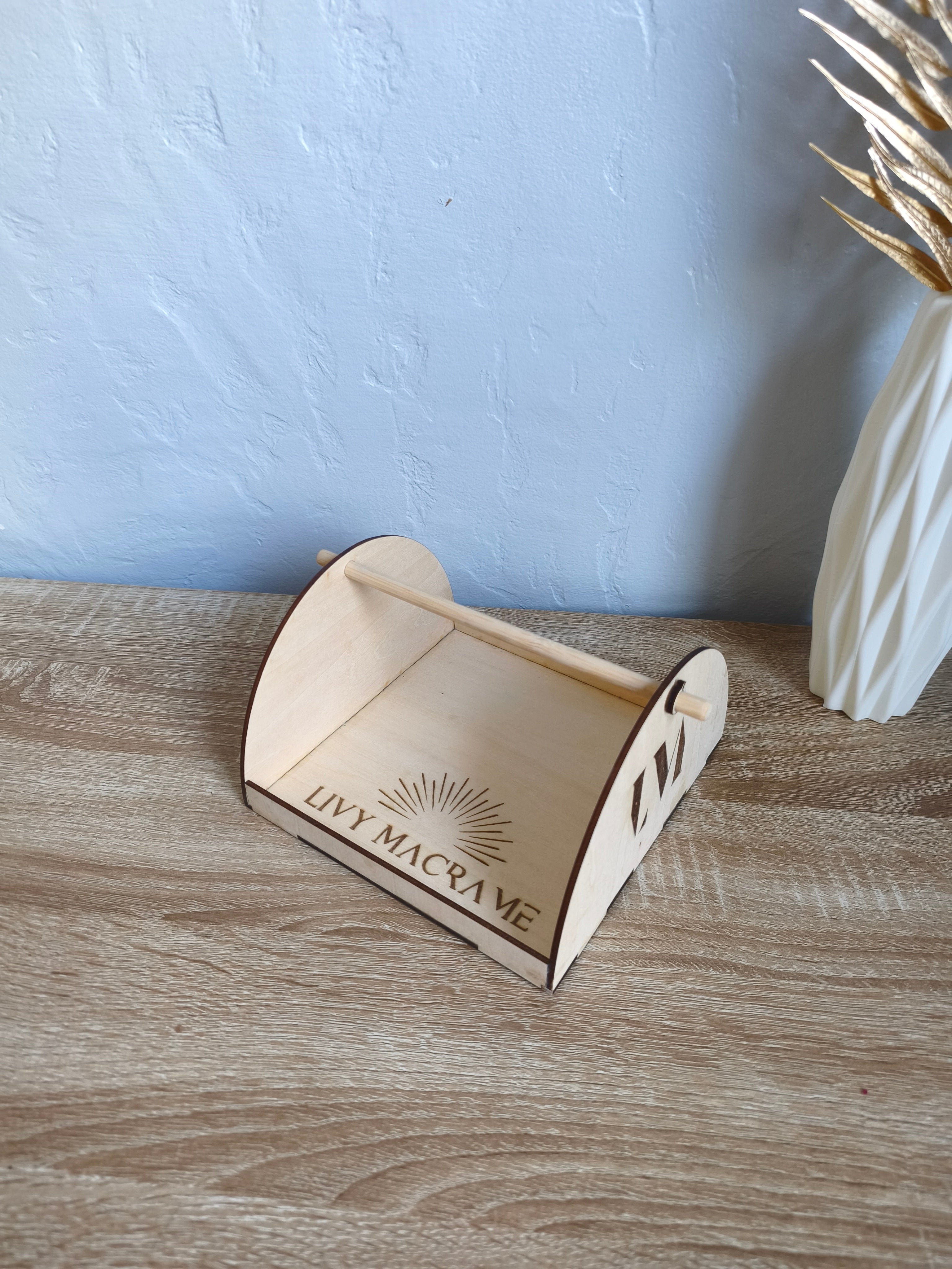 Dérouleur de Bobine en Bois avec Plateau Intégré